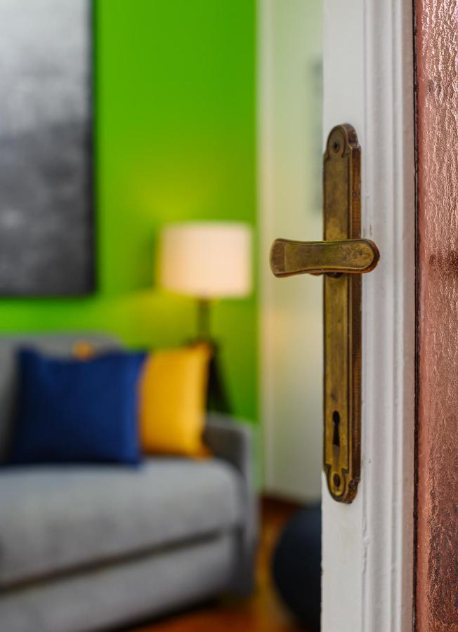 Ennio 8 - Bilocale Cool Apartment Milan Luaran gambar